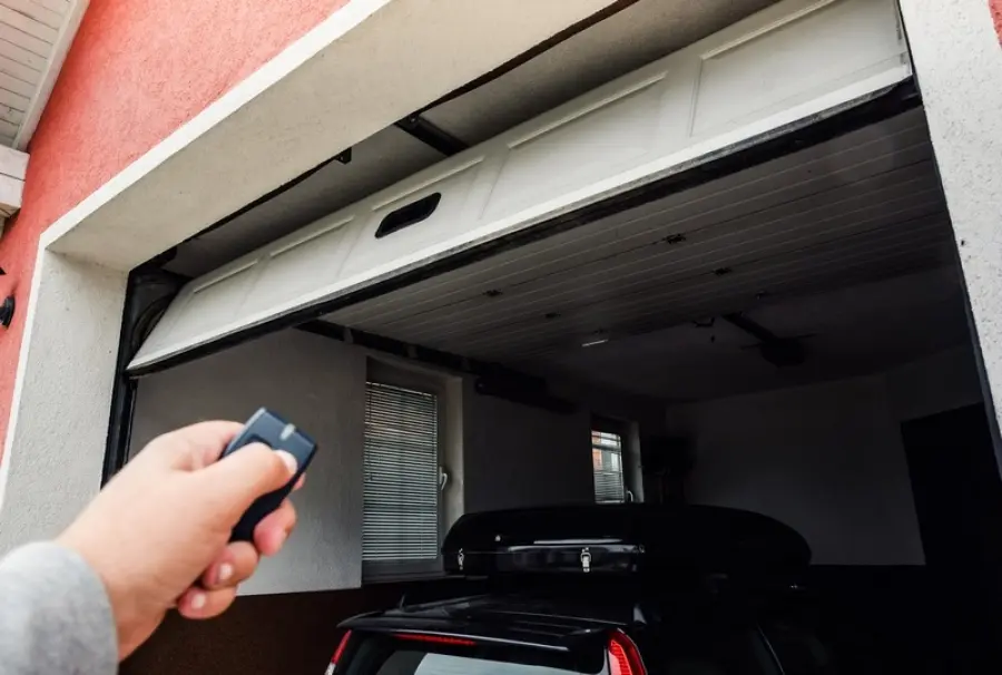 Portoni Sezionali da Garage: i vantaggi di questa scelta